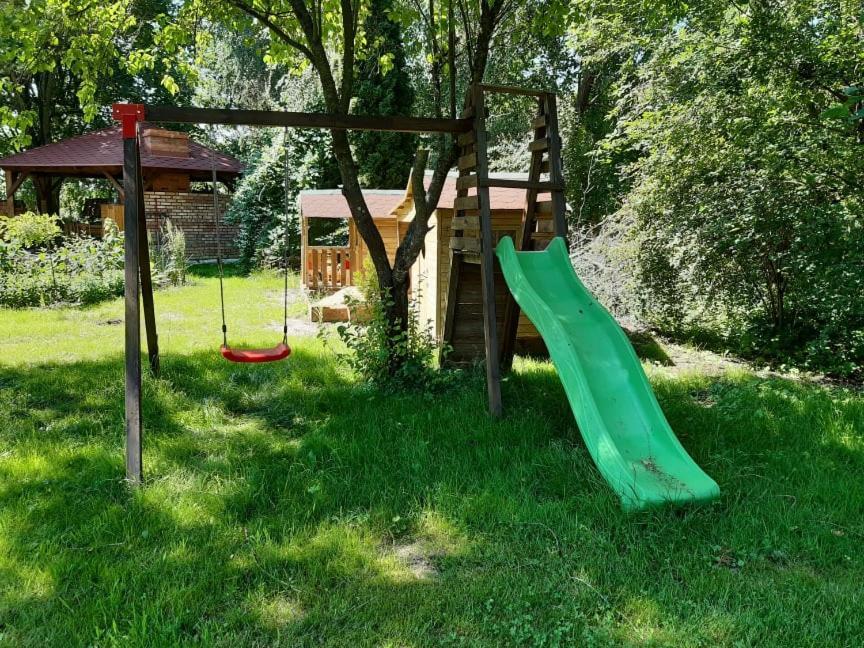 Villa Dziki Brzeg Jezioraka Zalewo  Exterior foto
